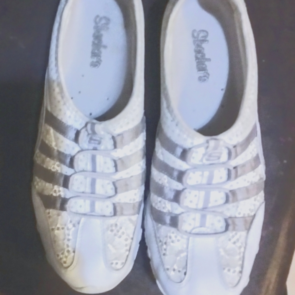 Skechers women's bikers grapevine sneakers